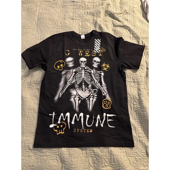 G WEST GRATITUDE IMMUNE TSHIRT Medium - Picture 1 of 4